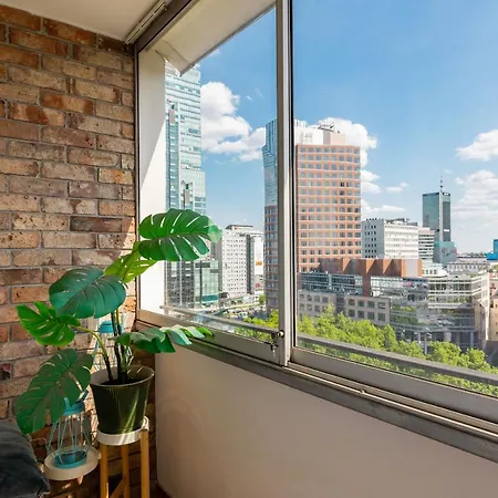 City View With 2 Bedrooms & Ac By Renters *