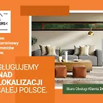Appartamento City View With 2 Bedrooms & Ac By Renters Varsavia